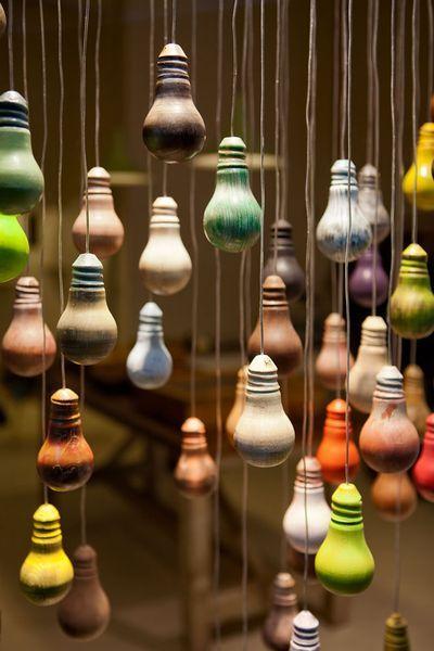 Wooden light bulb johnny_hermann_1