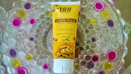 Lass Naturals Glow Pack Facial Therapy Review