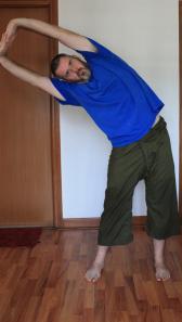 Lateral Bend (tiryaka tadasana)