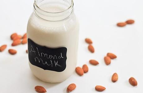 How to make almond milk