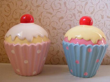 Help A Reader Out: Where To Buy Ceramic Cupcakes