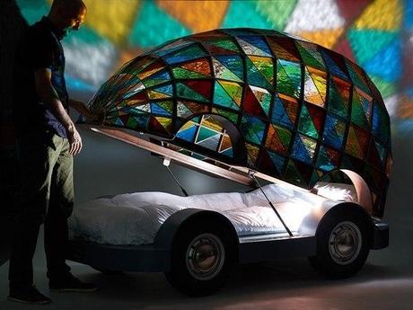 stained-glass-driverless-sleeper-car-2