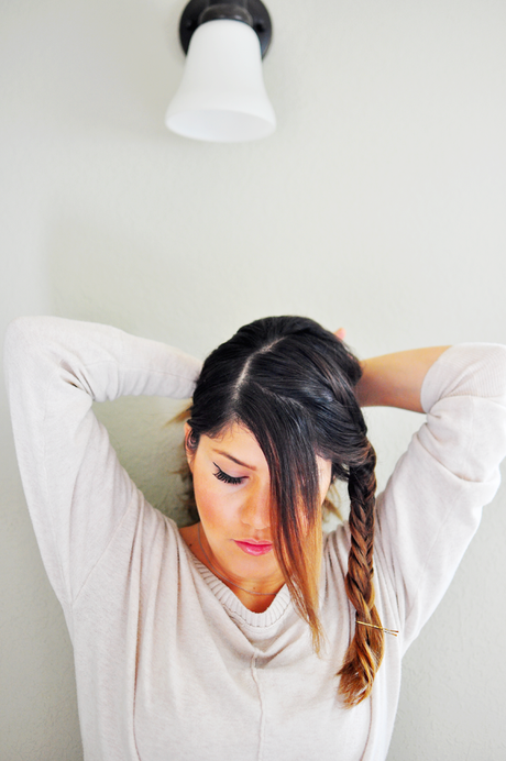 Messy Ponytail With An Accent Braid Tutorial