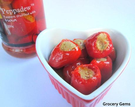Review: Peppadew Piquanté Peppers stuffed with Cheese and stuffed with Tuna