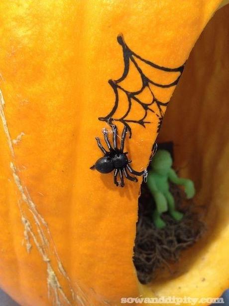 Halloween Mini Garden (1)