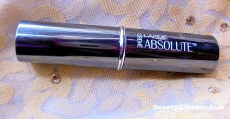 Lakme Absolute Creme Lipstick- Runway Red Review