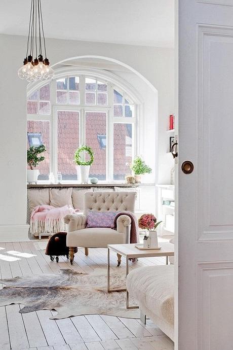 How to Decorate Using Animal Hides