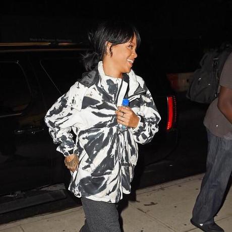 Rihanna Still Recording 8th Album