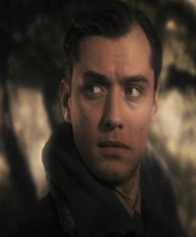 Sky Captain and the World of Tomorrow (2004) sky cpotain