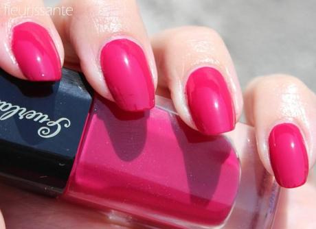 SWATCH │ Guerlain Madame Batifole Nail Polish