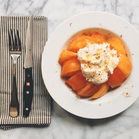 tomatoes and burrata_FeedMeDearly