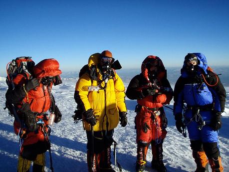 Himalaya Fall 2014: Summits on Cho Oyu, Teams Abandon Shishapangma