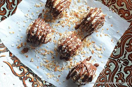 cream cheese chocolate bites with roasted coconut 