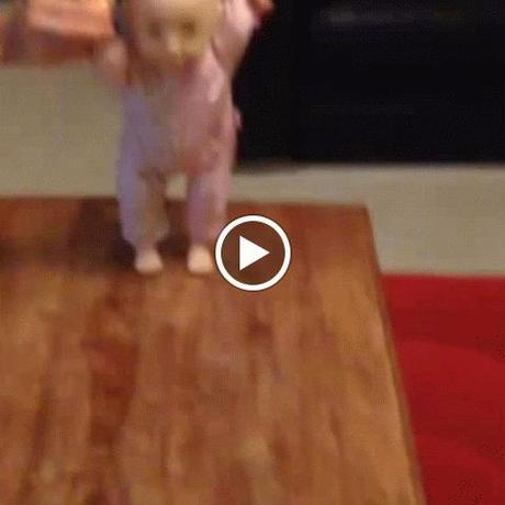 Baby Annabell learns to walk doll