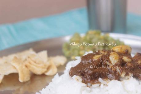 Milagu Poondu Kuzhambu / Garlic Pepper Kuzhambu