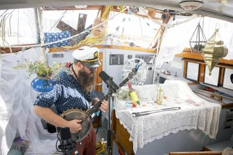 ontheboat 16 620x413 ON THE BOAT AT NEWPORT FOLK RECAP [PHOTOS]