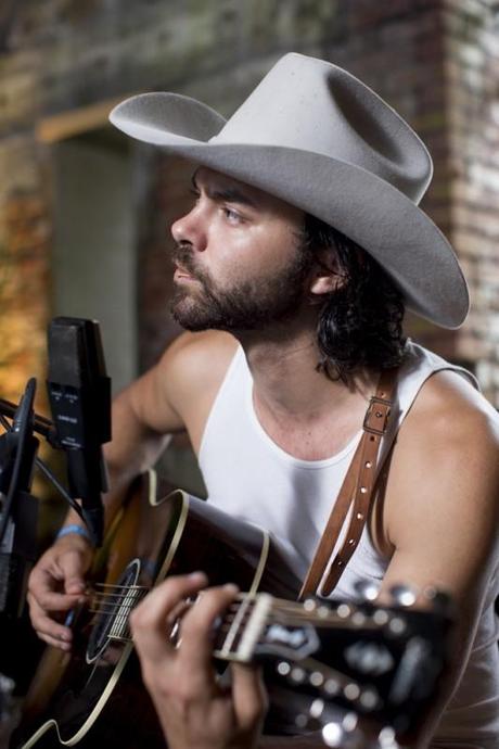 ontheboat 82 533x800 ON THE BOAT AT NEWPORT FOLK RECAP [PHOTOS]