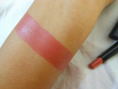 Faces Ultime Pro Long Wear Matte Lipstick Peach Blush (05) : Review, Swatch, FOTD