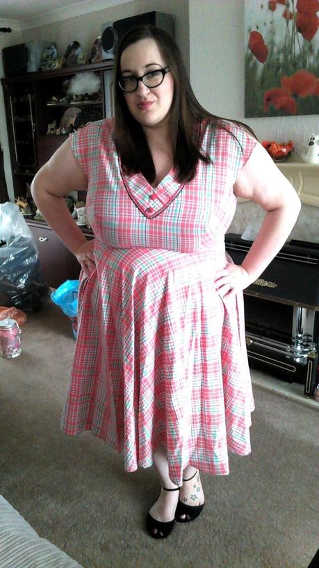 Fat plus size girl bbw (20/22) wearing a hell bunny carol 50's pink and mint plaid retro dress