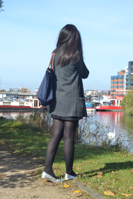 Daisybutter - UK Lifestyle and Fashion Blog: slogan t-shirt, zara leather skirt, lincoln brayford wharf