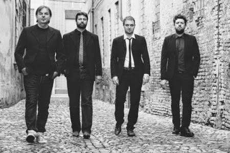 Stiv Cantarelli and the Silent Strangers: Banks Of The Lea