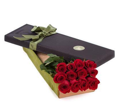 12 Premium Red Roses In Black Presentation Box