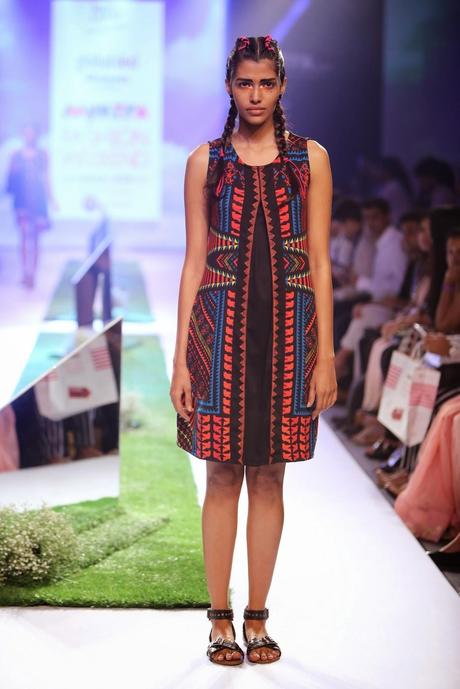 :: Global Desi : A/W 2014 collection MiMaMo at Myntra Fashion Weekend ::