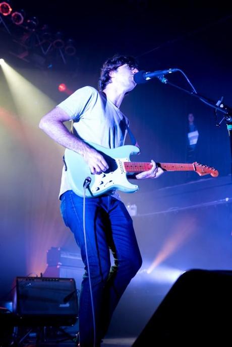 Real Estate 16 534x800 REAL ESTATE PERFORMED AT TERMINAL 5 [PHOTOS]