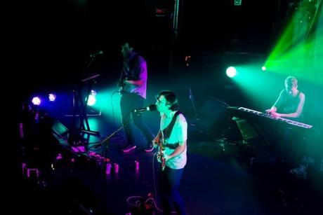 Real Estate 25 620x414 REAL ESTATE PERFORMED AT TERMINAL 5 [PHOTOS]