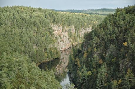 Keira's Provincial Park tours: Barron Canyon Trail, Algonquin Park, Ontario Canada