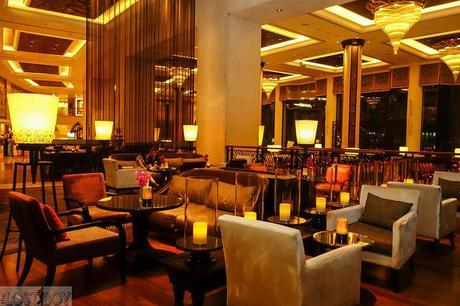 Shangri-La Hotel Bangkok: A Riverside Oasis