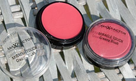 Max Factor Miracle Cream Blush in 'Soft pink'