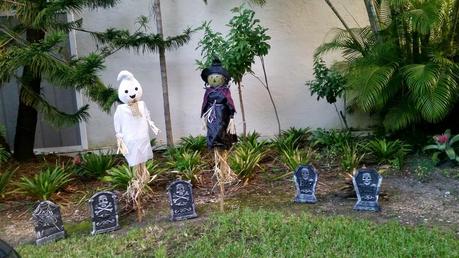 In Our Home: Fall & Halloween Decorations