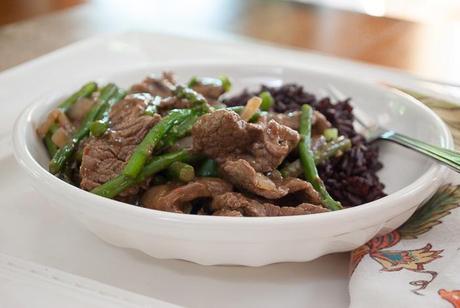 Asian Beef and Asparagus in Oyster Sauce