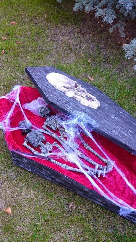 Halloween Haunt 2014 - Build a Coffin Prop