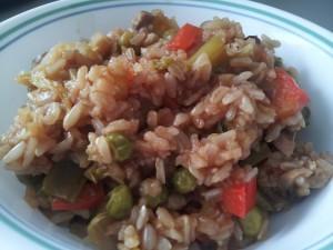 Rice Cooker Brown Rice & Veggies