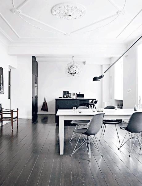 Danish apartment in dark tones