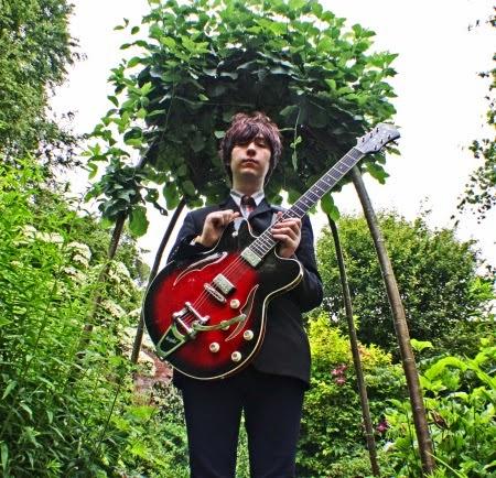 Thomas McConnell: Crocodile