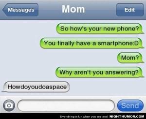 mom-using-smartphone