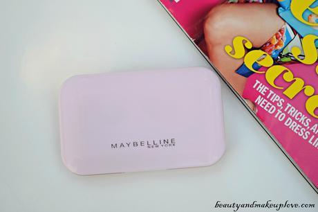 Maybelline Clear Glow All In One Fairness Compact Powder