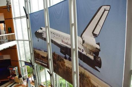 SPACE SHUTTLE ENDEAVOUR at the California Science Center, Los Angeles