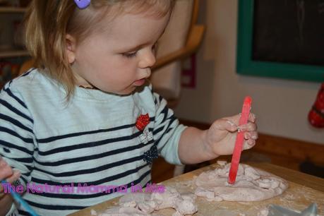 Day 12: Stretchy, sparkly play dough