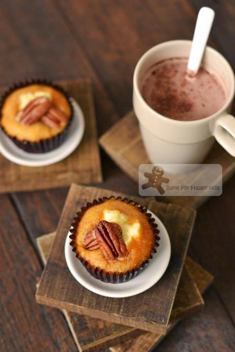 Starbucks cream cheese pumpkin muffins 