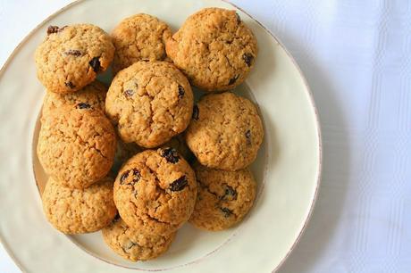 Oat & Raisin Cookies