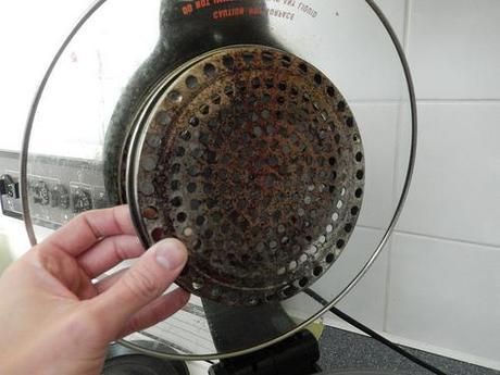 Halogen Oven Bulb Changing