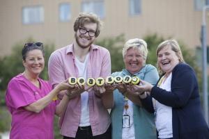 James Morton bake it for the Beatson Glasgow