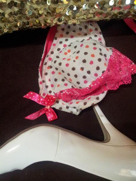 Enamor Girlies Bra With Pink Bow, Lace and Scalloped Strap