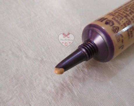 Oriflame The ONE Illuskin Concealer Nude Beige : Review, Swatches