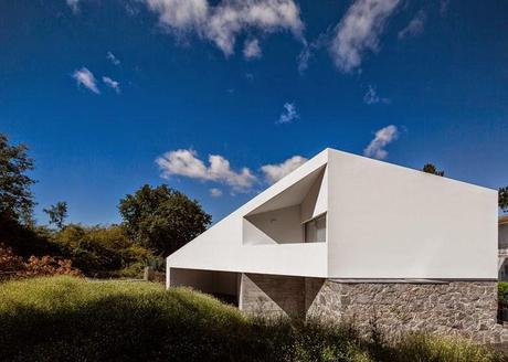 build | home in portugal