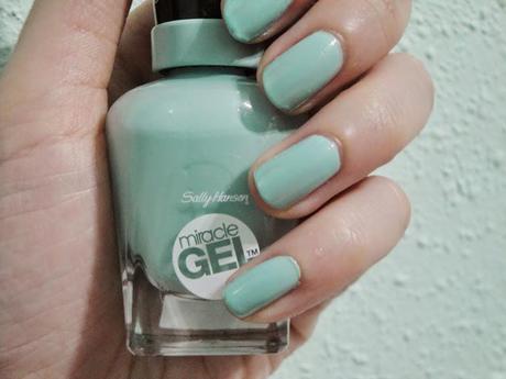 Review: Sally Hasen Miracle Gel Polish